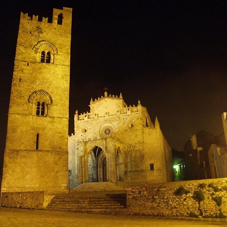 Hotel Antico Borgo Erice Esterno foto
