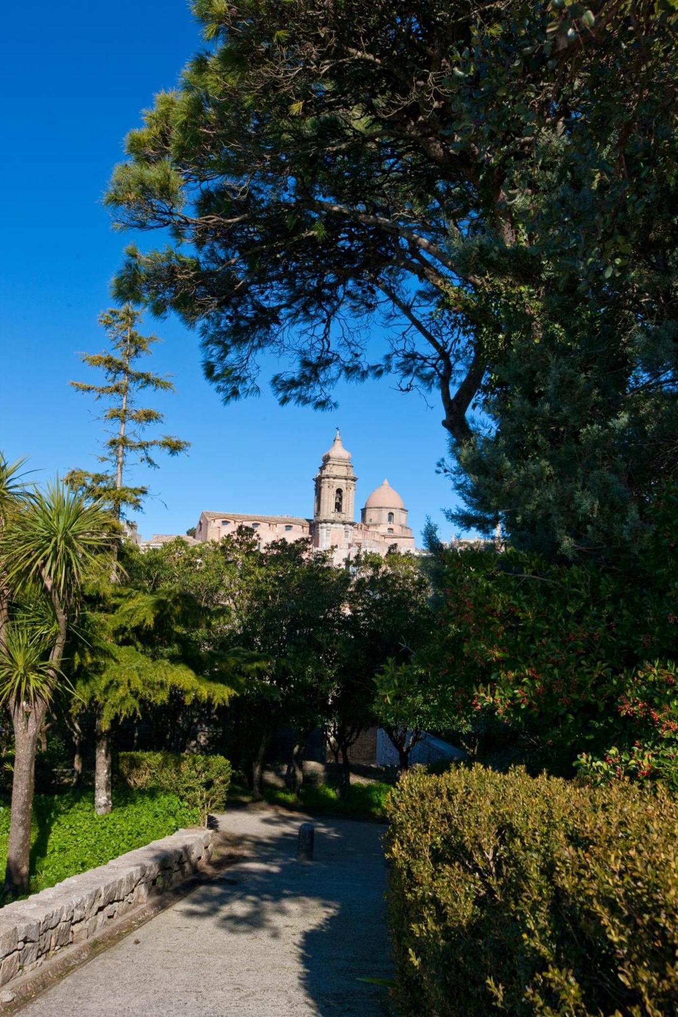 Hotel Antico Borgo Erice Esterno foto