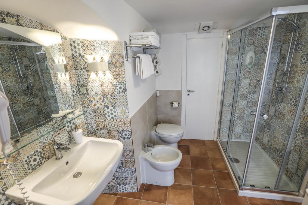 Hotel Antico Borgo Erice Esterno foto