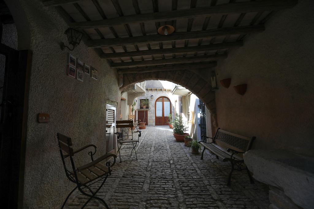 Hotel Antico Borgo Erice Esterno foto